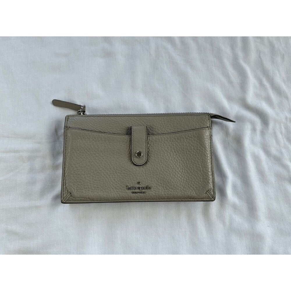 Kate Spade Gray Zipper Wallet